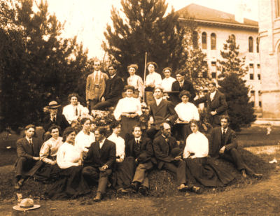 The fountain before the 1913 beehive - 1896